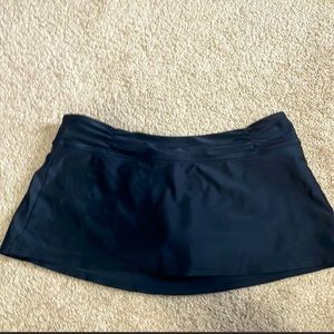 Athleta swim skirt bottoms